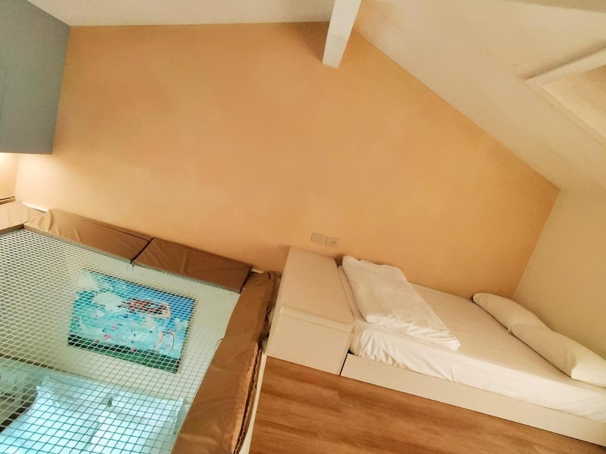 Borgo Stazione Bike Inn Valeggio sul Mincio Bagian luar foto